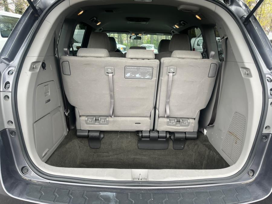 2016 Honda Odyssey 5dr SE  CLEAN CARFAX!!! ONE OW photo