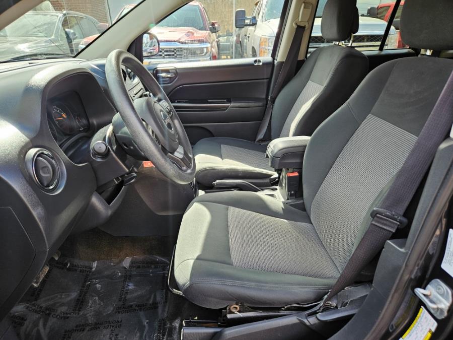 2014 Jeep Compass Sport photo