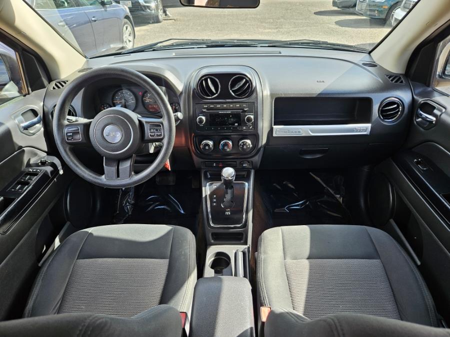 2014 Jeep Compass Sport photo