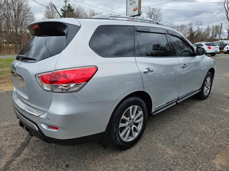 2014 Nissan Pathfinder S photo