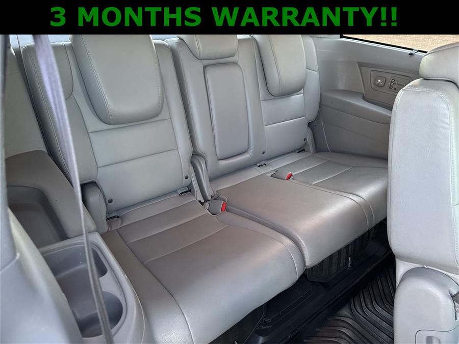 2011 Honda Odyssey Touring photo
