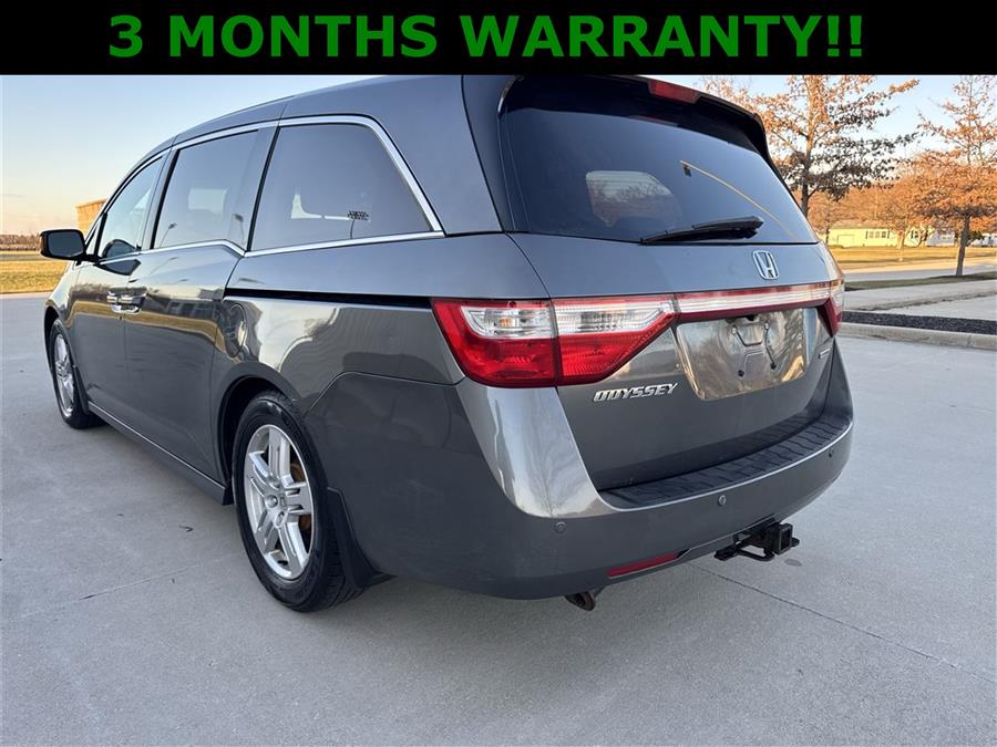 2011 Honda Odyssey Touring photo