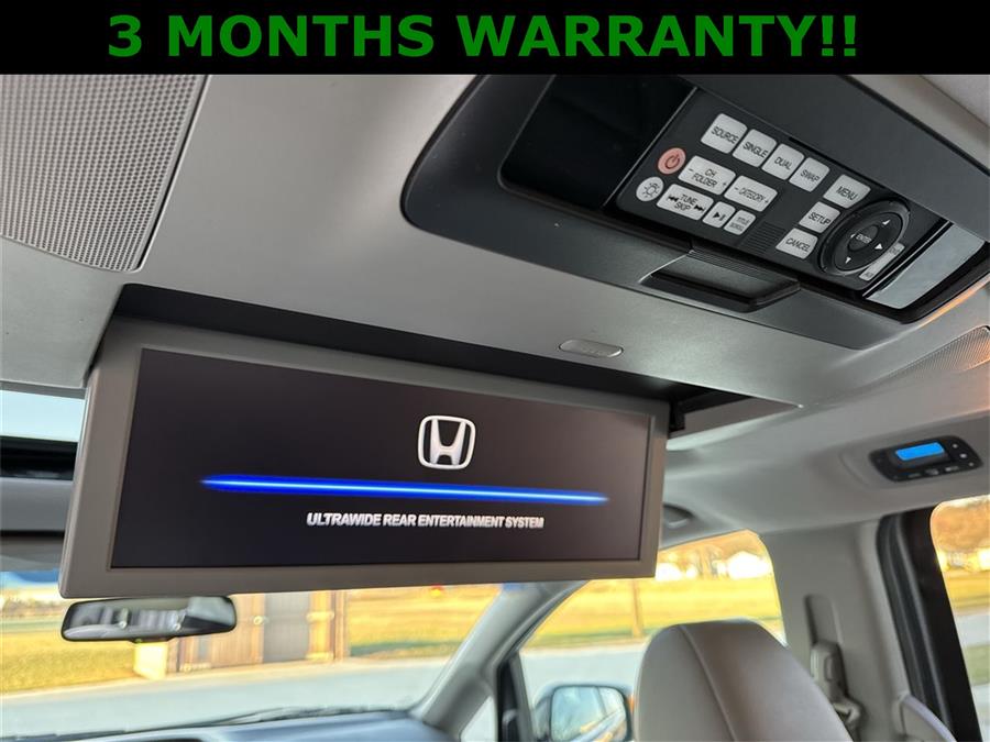 2011 Honda Odyssey Touring photo