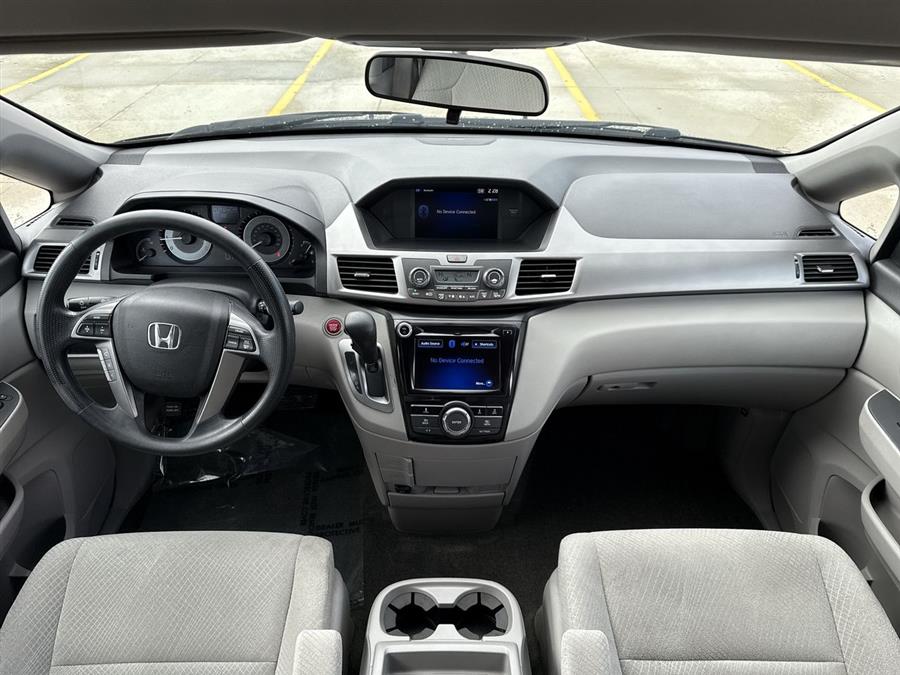 2016 Honda Odyssey EX photo