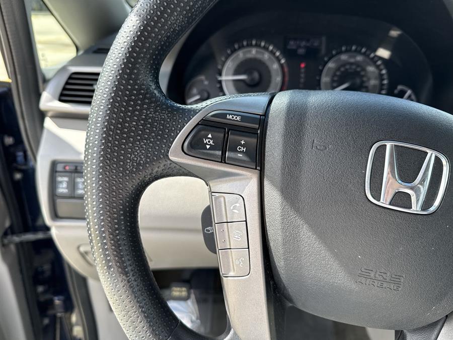 2016 Honda Odyssey EX photo
