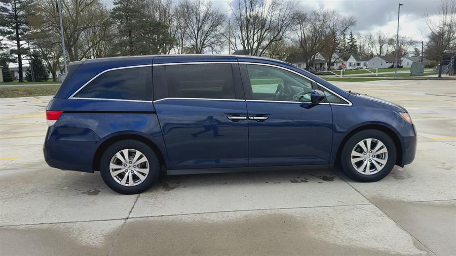 2016 Honda Odyssey EX photo