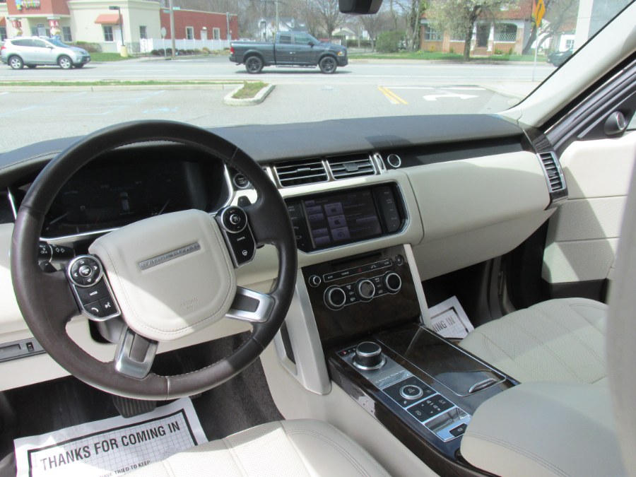 2013 Land Rover Range Rover HSE photo