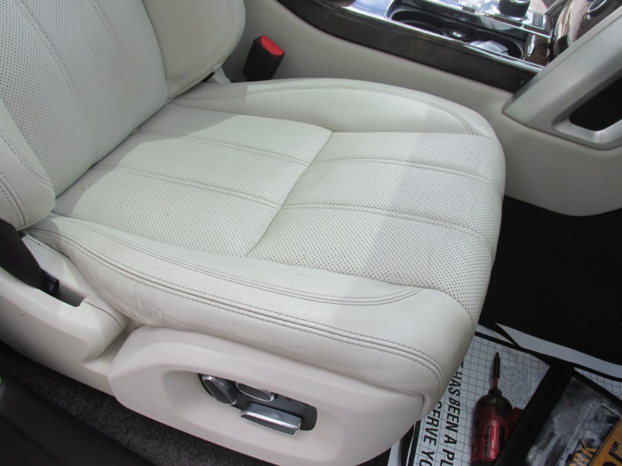 2013 Land Rover Range Rover HSE photo
