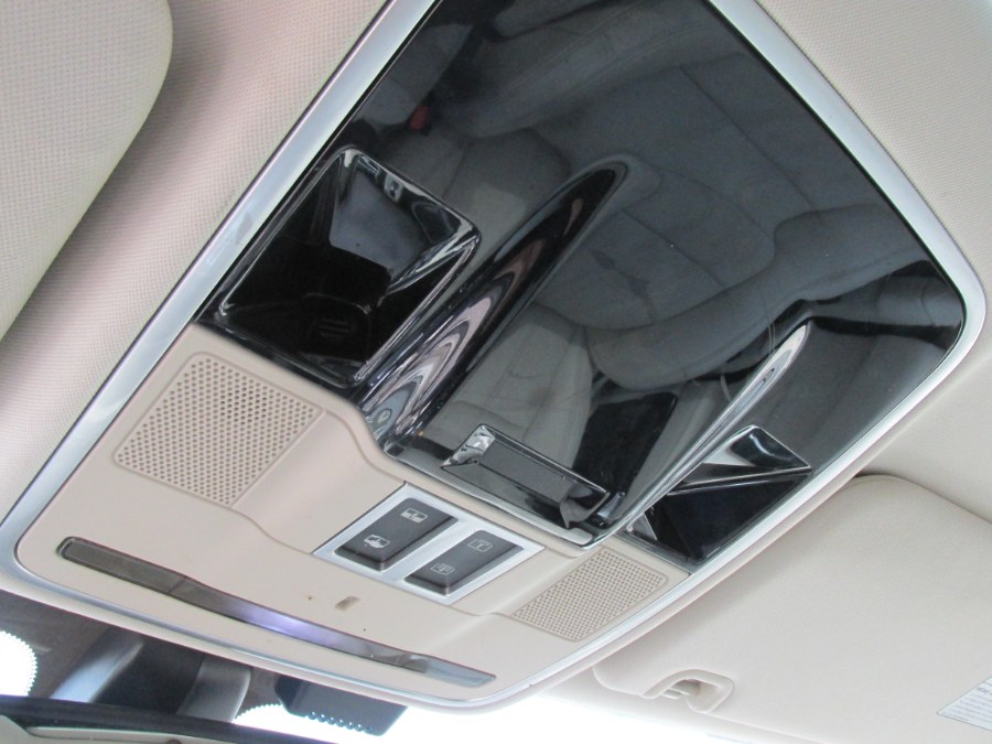 2013 Land Rover Range Rover HSE photo