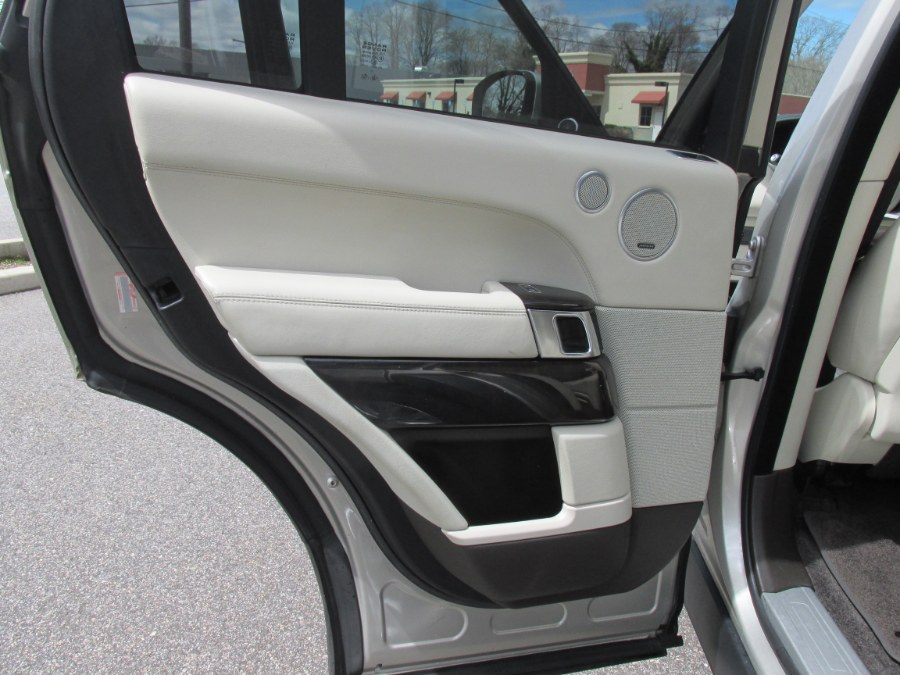 2013 Land Rover Range Rover HSE photo