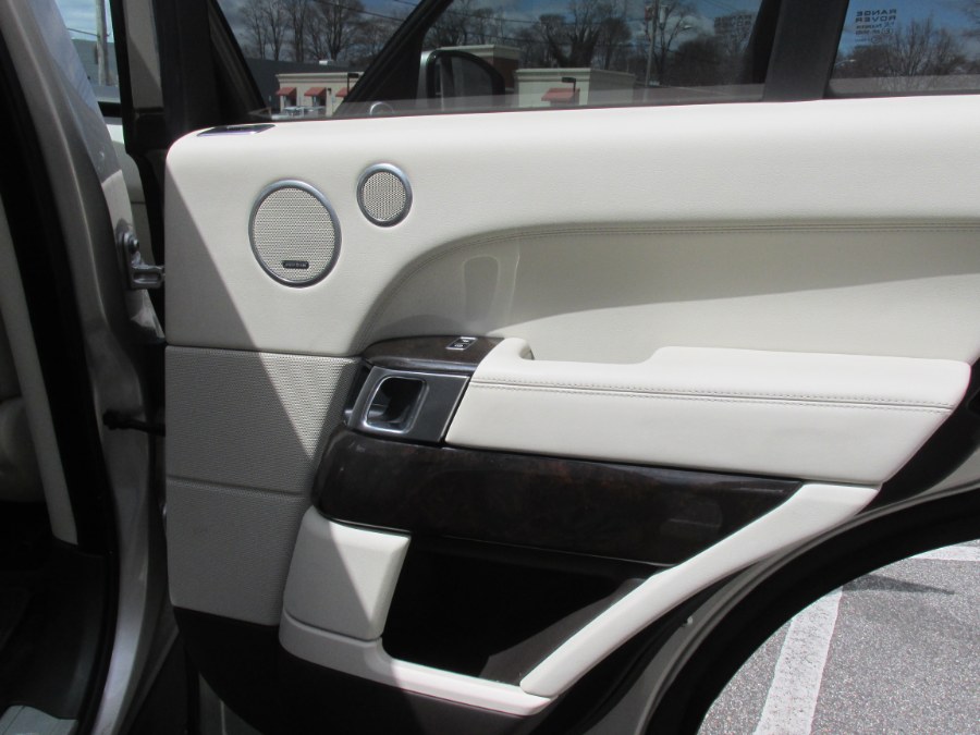 2013 Land Rover Range Rover HSE photo