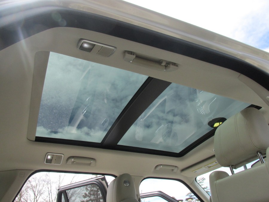 2013 Land Rover Range Rover HSE photo
