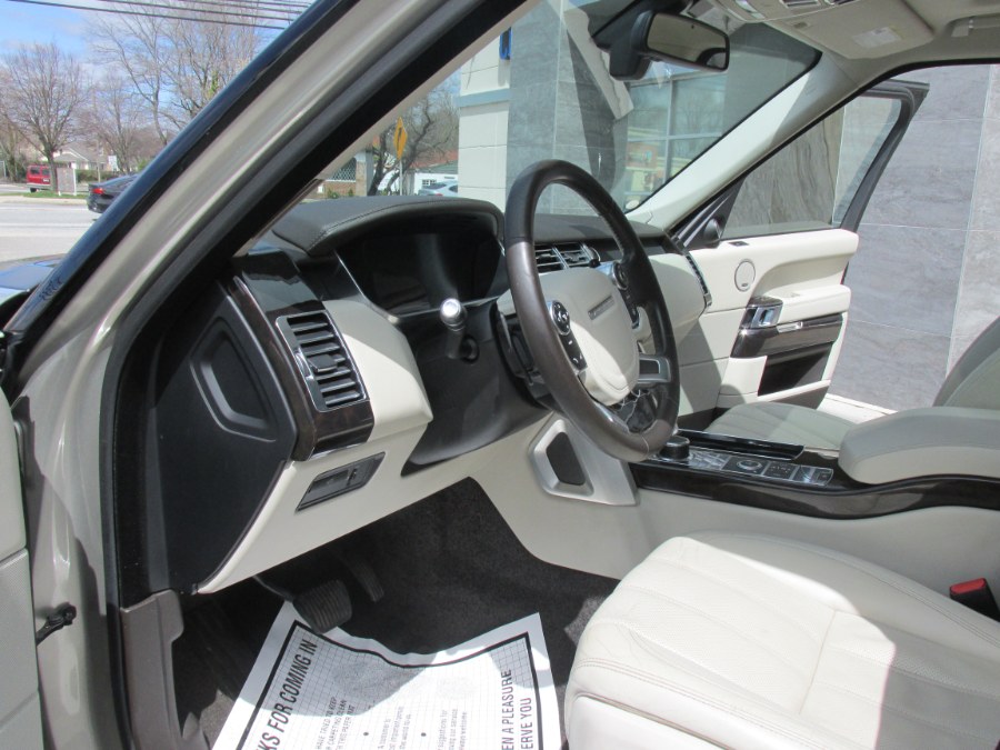2013 Land Rover Range Rover HSE photo