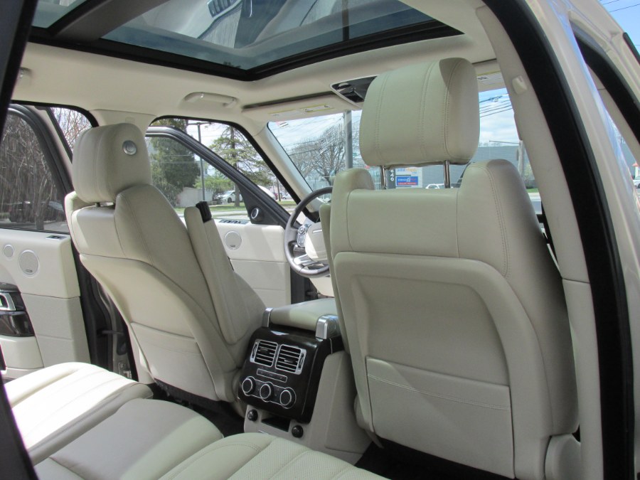 2013 Land Rover Range Rover HSE photo