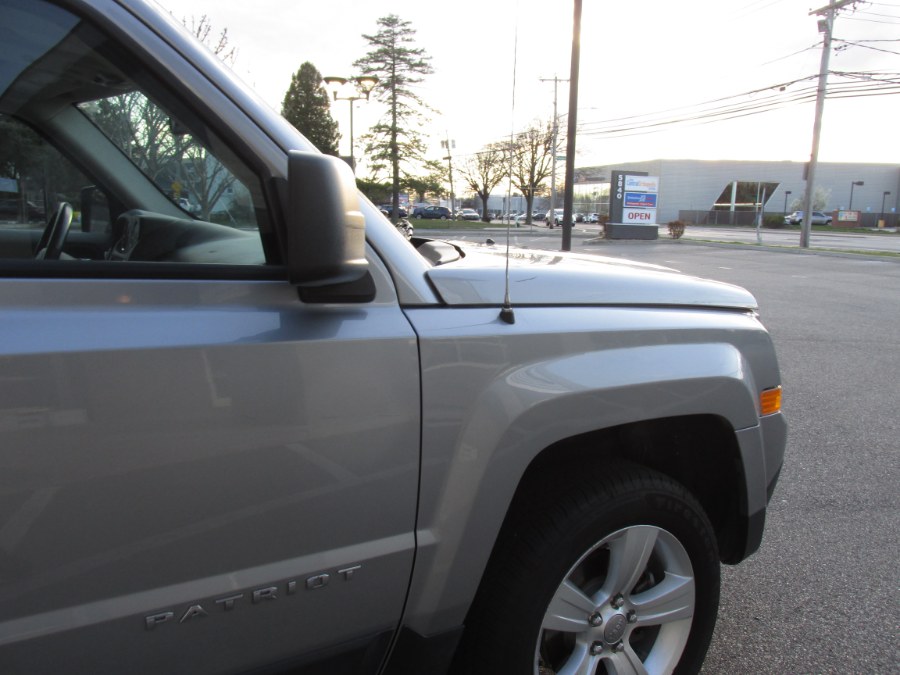2015 Jeep Patriot 4WD 4dr Limited photo