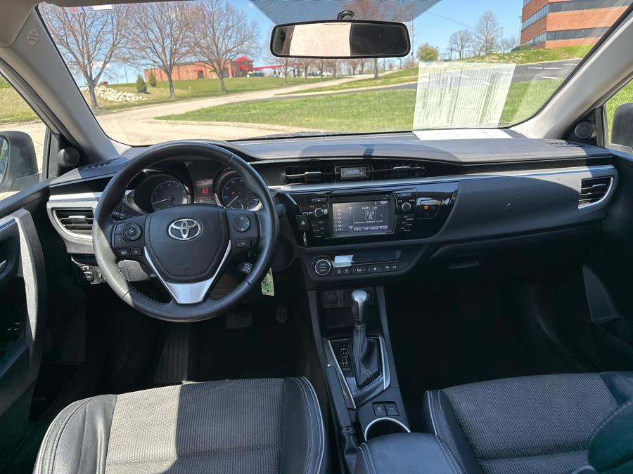 2015 Toyota Corolla 4dr Sdn CVT S Plus (Natl) photo
