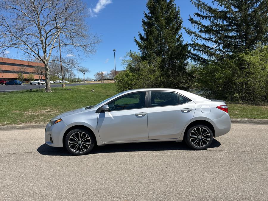 2015 Toyota Corolla 4dr Sdn CVT S Plus (Natl) photo