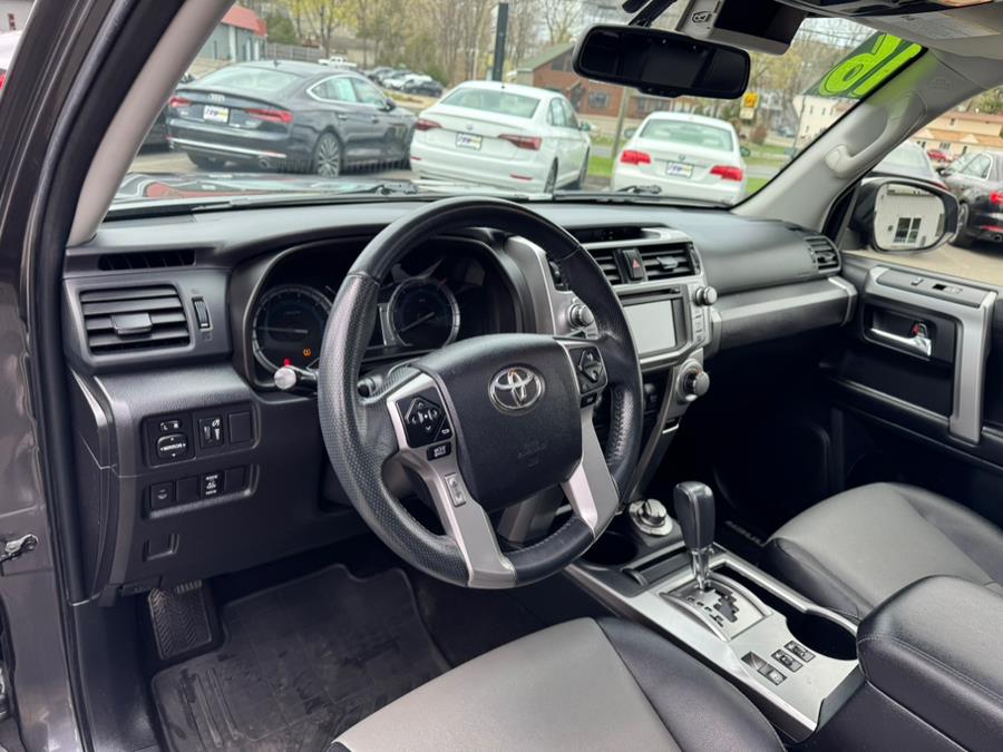 2016 Toyota 4Runner 4WD 4dr V6 SR5 Premium (Natl) photo