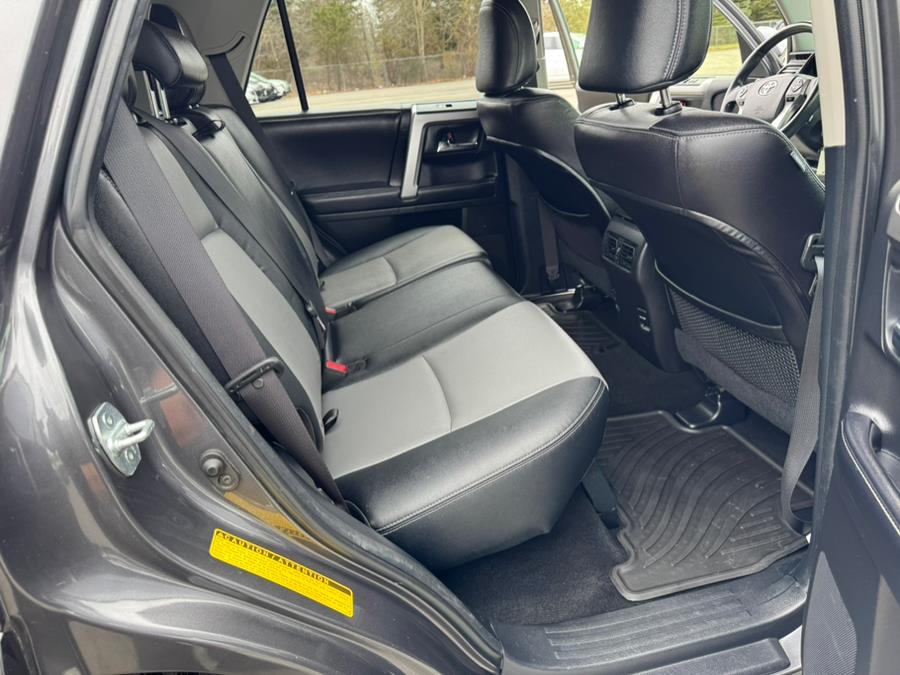 2016 Toyota 4Runner 4WD 4dr V6 SR5 Premium (Natl) photo