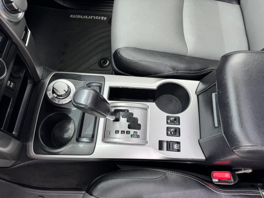2016 Toyota 4Runner 4WD 4dr V6 SR5 Premium (Natl) photo