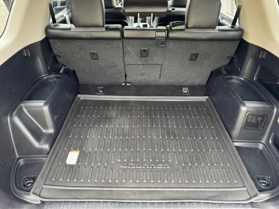 2016 Toyota 4Runner 4WD 4dr V6 SR5 Premium (Natl) photo