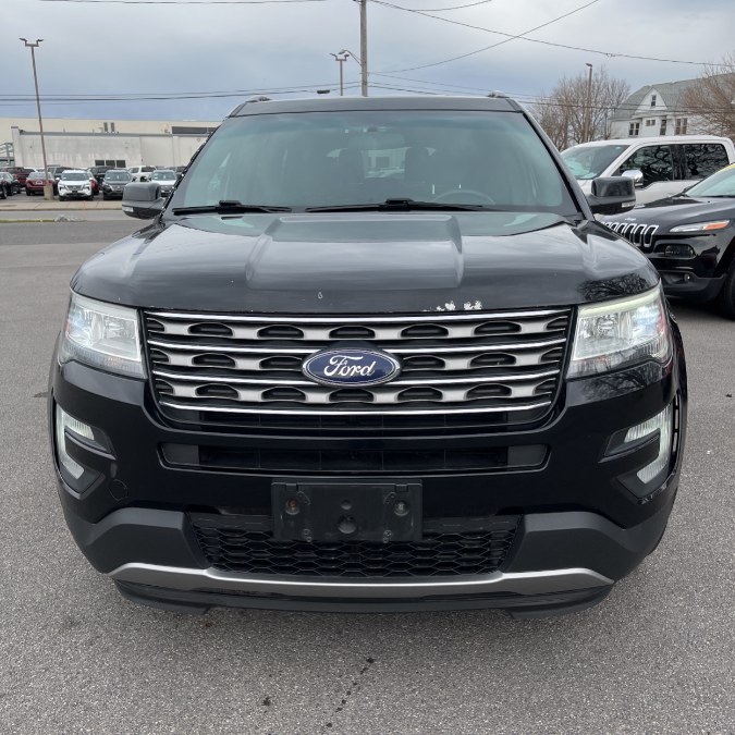 2017 Ford Explorer XLT 4WD photo