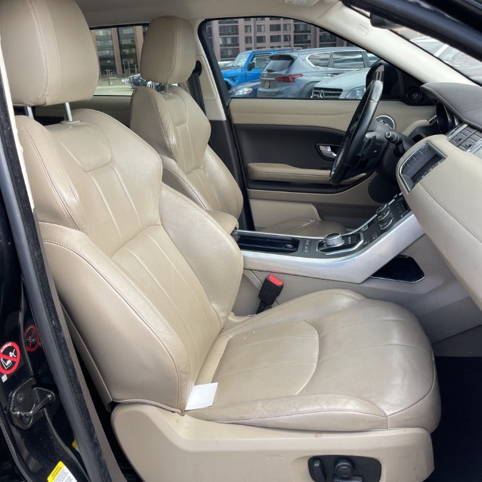 2016 Land Rover Range Rover Evoque 5dr HB HSE photo