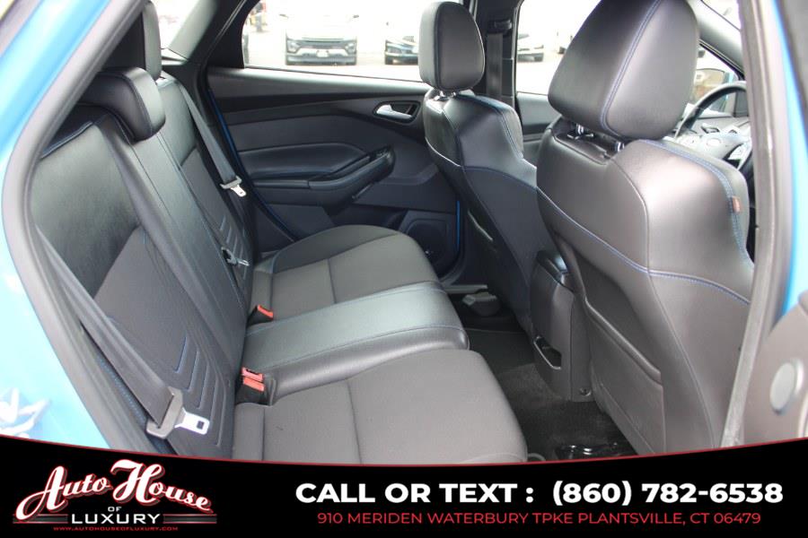 2016 Ford Focus 5dr HB RS photo