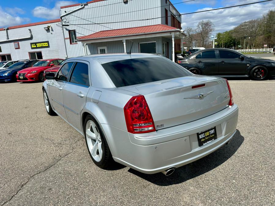 2008 Chrysler 300 SRT-8 photo