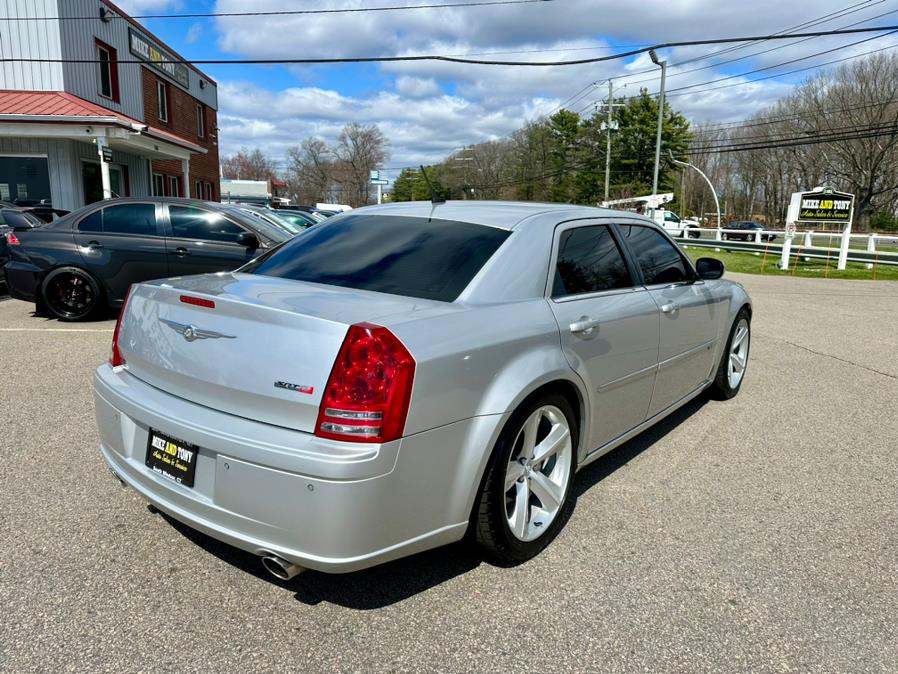 2008 Chrysler 300 SRT-8 photo