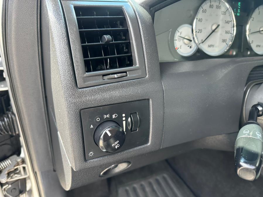 2008 Chrysler 300 SRT-8 photo