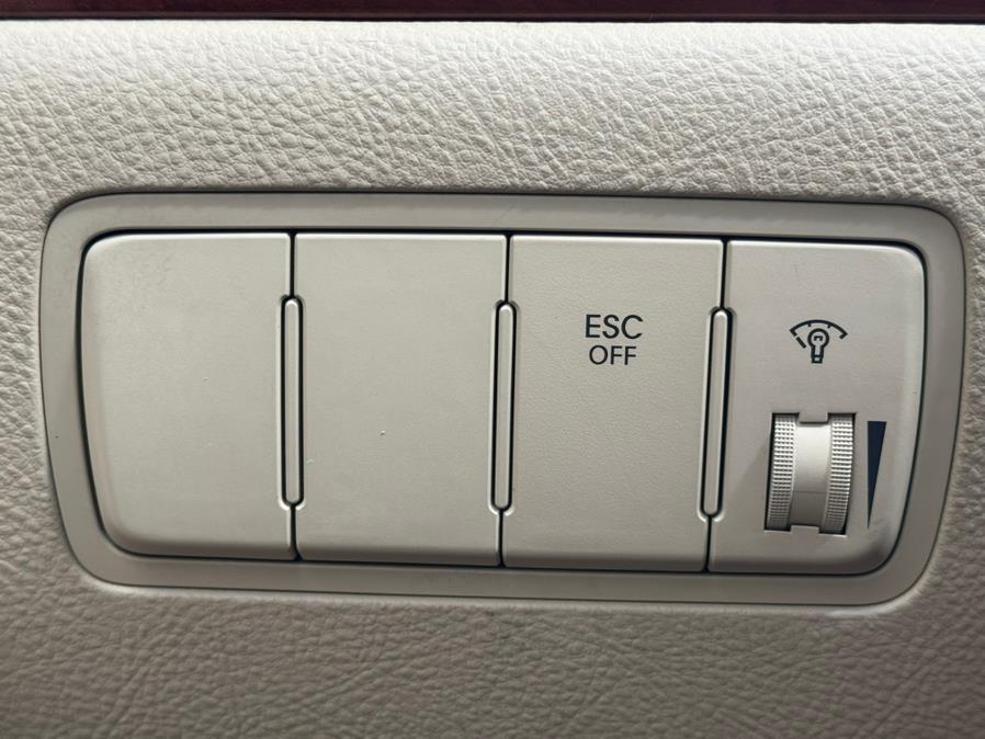 2014 Hyundai Genesis 3.8L photo