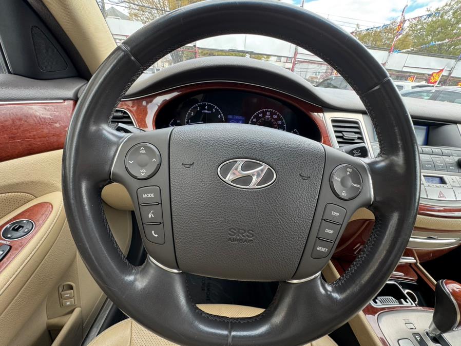2014 Hyundai Genesis 3.8L photo