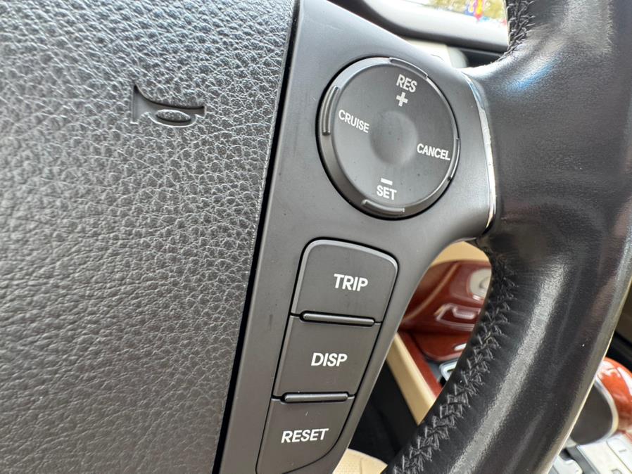 2014 Hyundai Genesis 3.8L photo