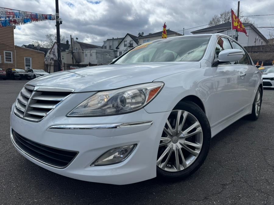 2014 Hyundai Genesis 3.8L photo