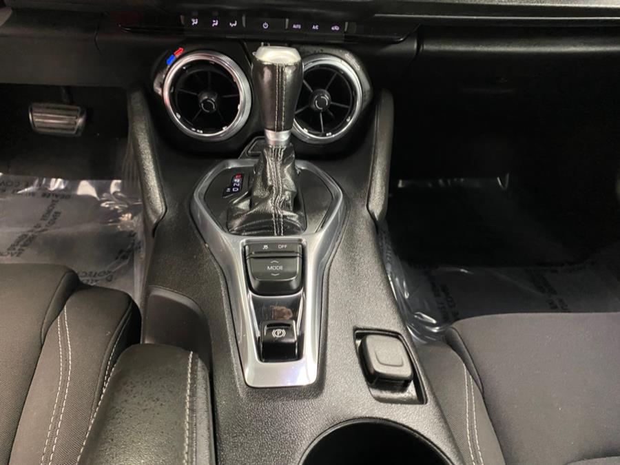2019 Chevrolet Camaro 2dr Conv 1LT photo