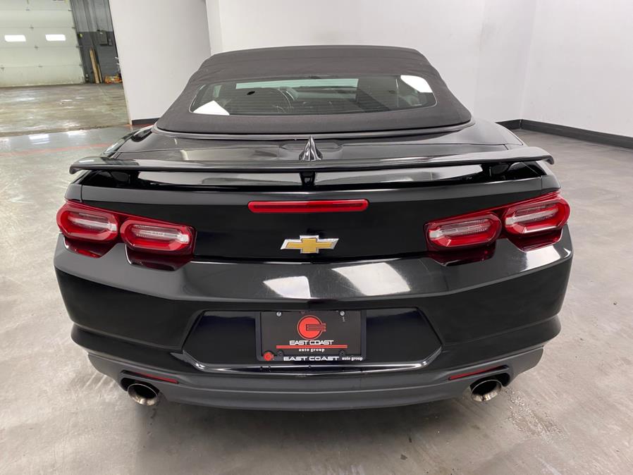 2019 Chevrolet Camaro 2dr Conv 1LT photo