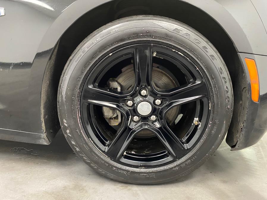 2019 Chevrolet Camaro 2dr Conv 1LT photo