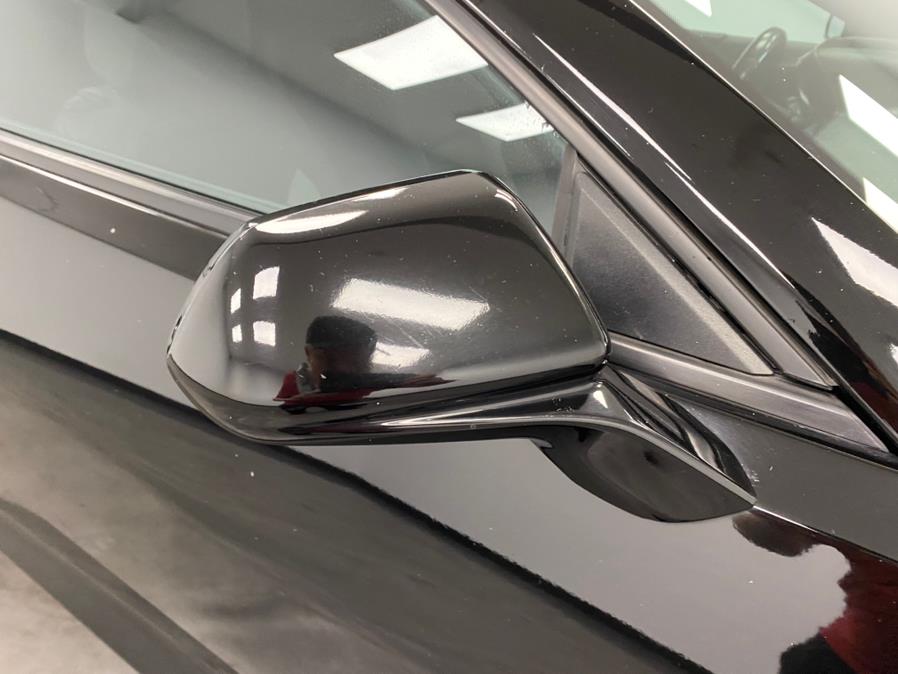 2019 Chevrolet Camaro 2dr Conv 1LT photo