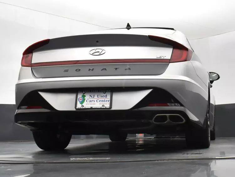 2021 Hyundai Sonata SEL Plus Sedan 4D photo