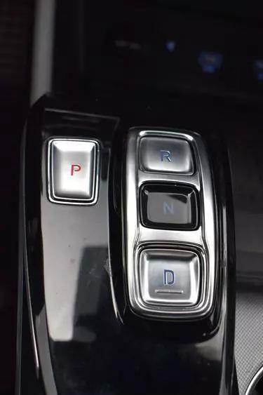 2021 Hyundai Sonata SEL Plus Sedan 4D photo