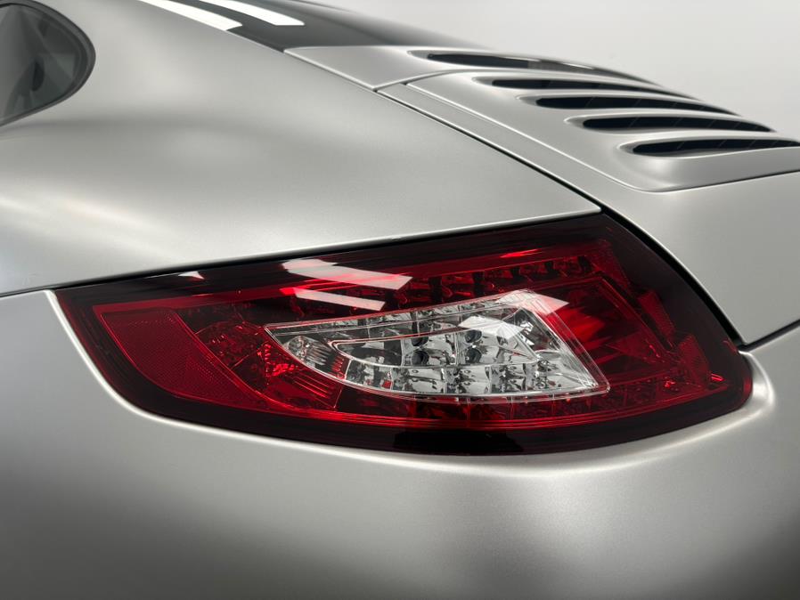 2005 Porsche 911 Carrera S photo