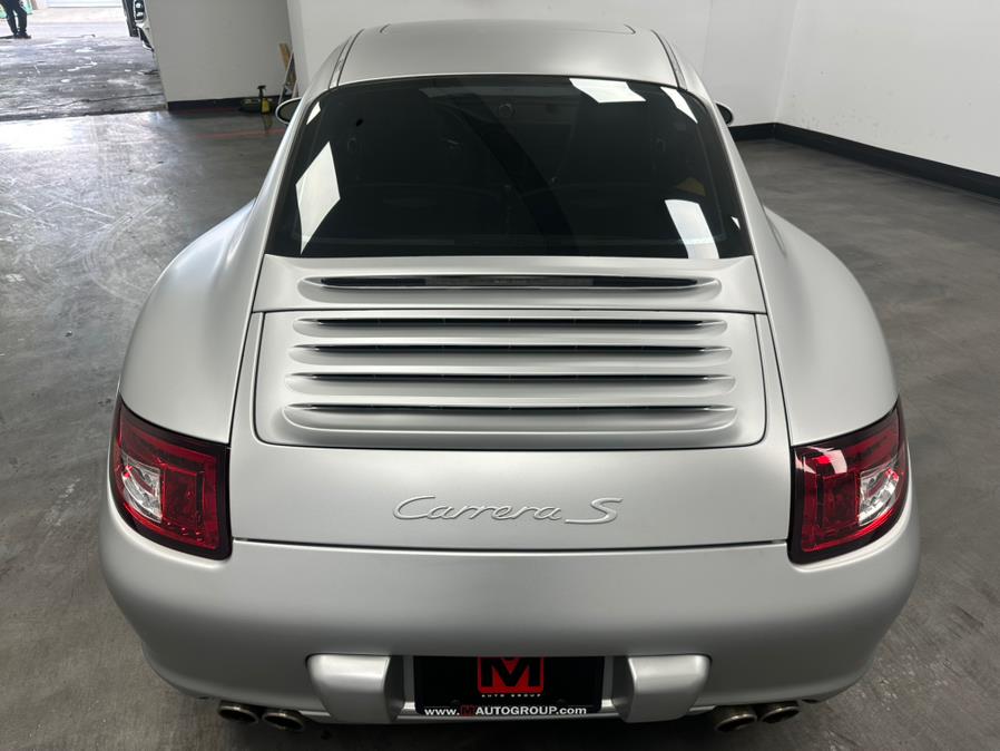 2005 Porsche 911 Carrera S photo