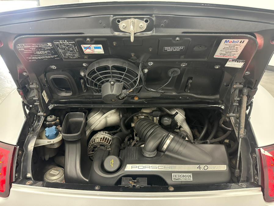 2005 Porsche 911 Carrera S photo