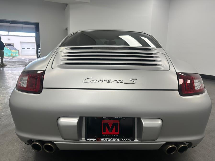 2005 Porsche 911 Carrera S photo