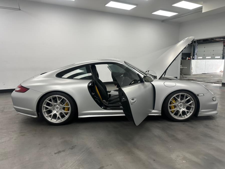 2005 Porsche 911 Carrera S photo