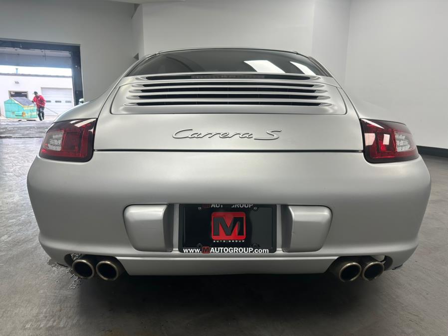 2005 Porsche 911 Carrera S photo