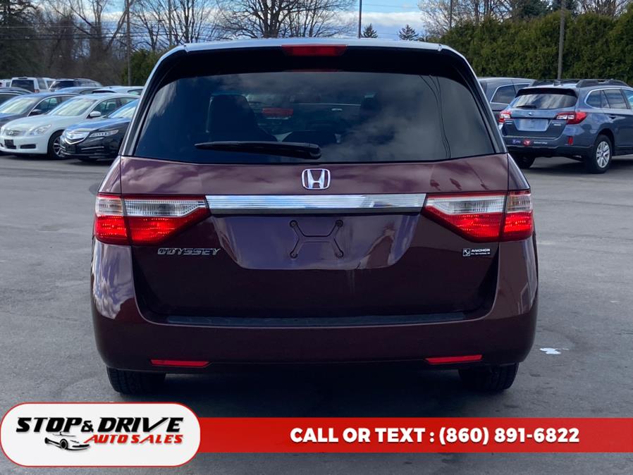 2011 Honda Odyssey LX photo