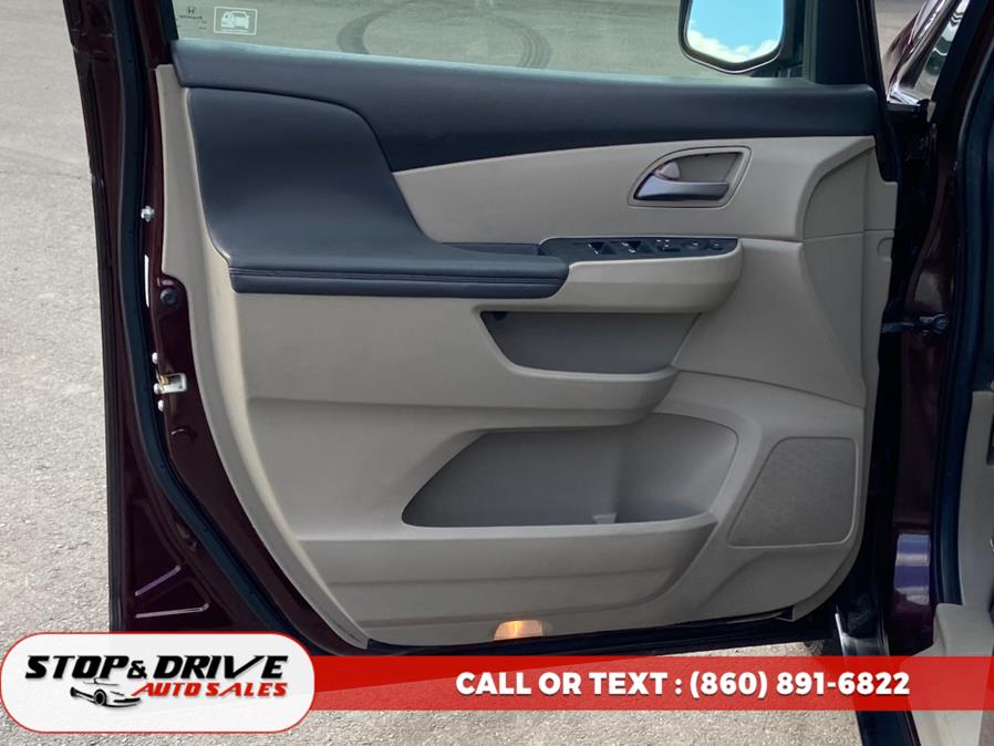 2011 Honda Odyssey LX photo