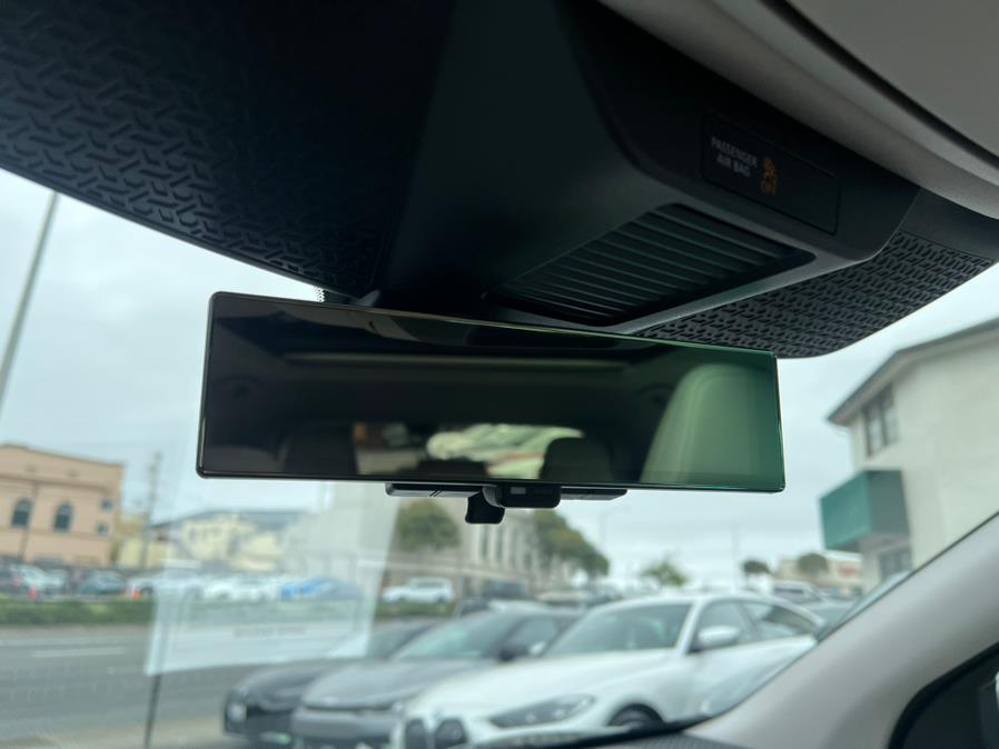 2023 Nissan Ariya PREMIERE FWD photo